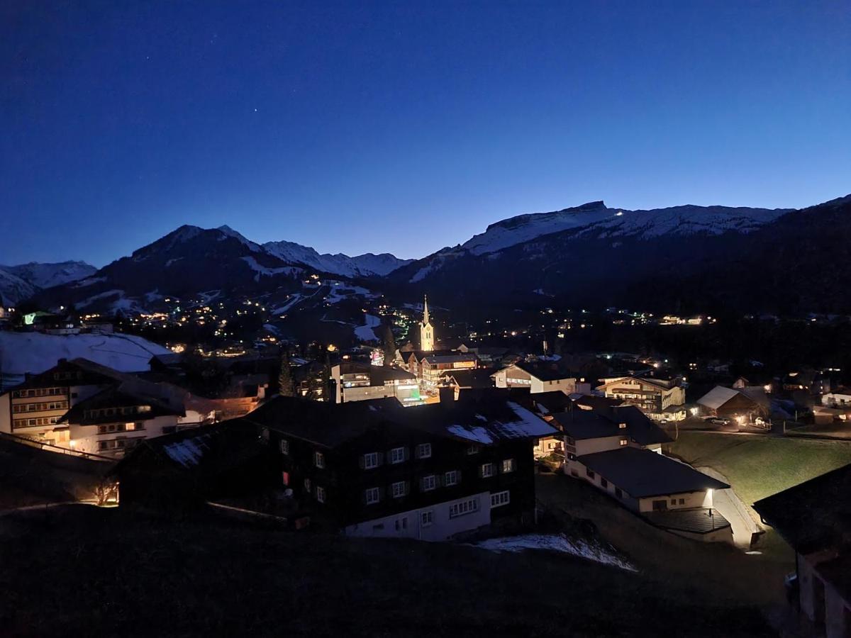 Gaestehaus Alpina Riezlern Zewnętrze zdjęcie