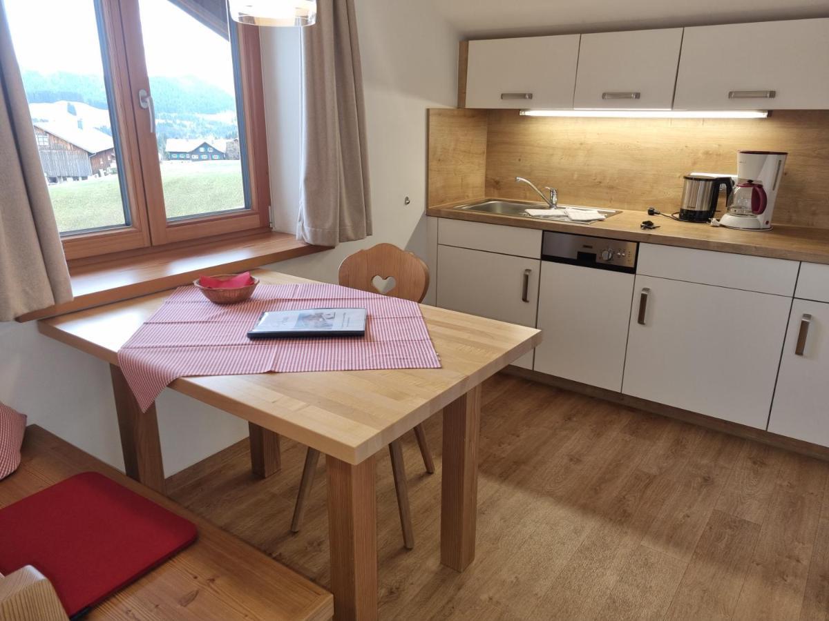 Gaestehaus Alpina Riezlern Pokój zdjęcie