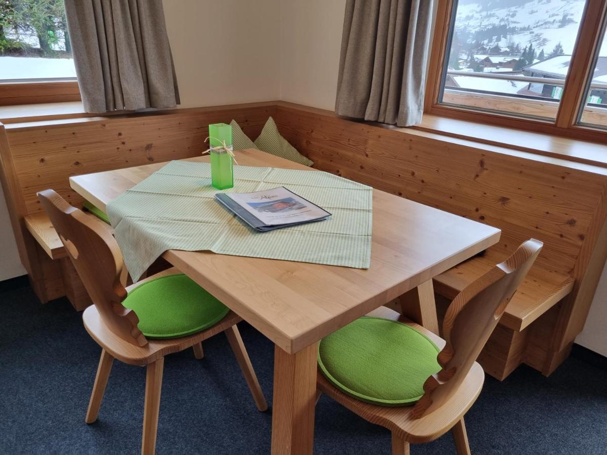 Gaestehaus Alpina Riezlern Zewnętrze zdjęcie
