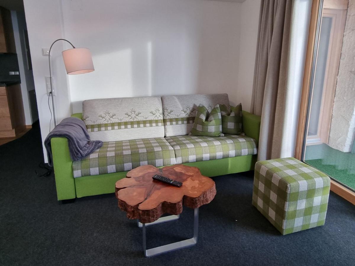 Gaestehaus Alpina Riezlern Zewnętrze zdjęcie